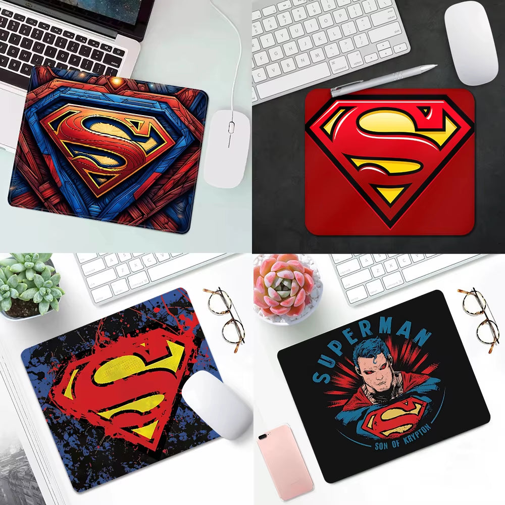 BEAST KINGDOM DC S-Superman Gaming Mouse Pad XS Small Mousepad for PC Gamer Desktop Decoration Office Mouse Mat Deskmat Rug