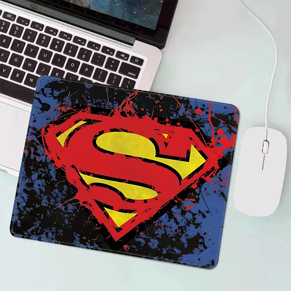 BEAST KINGDOM DC S-Superman Gaming Mouse Pad XS Small Mousepad for PC Gamer Desktop Decoration Office Mouse Mat Deskmat Rug